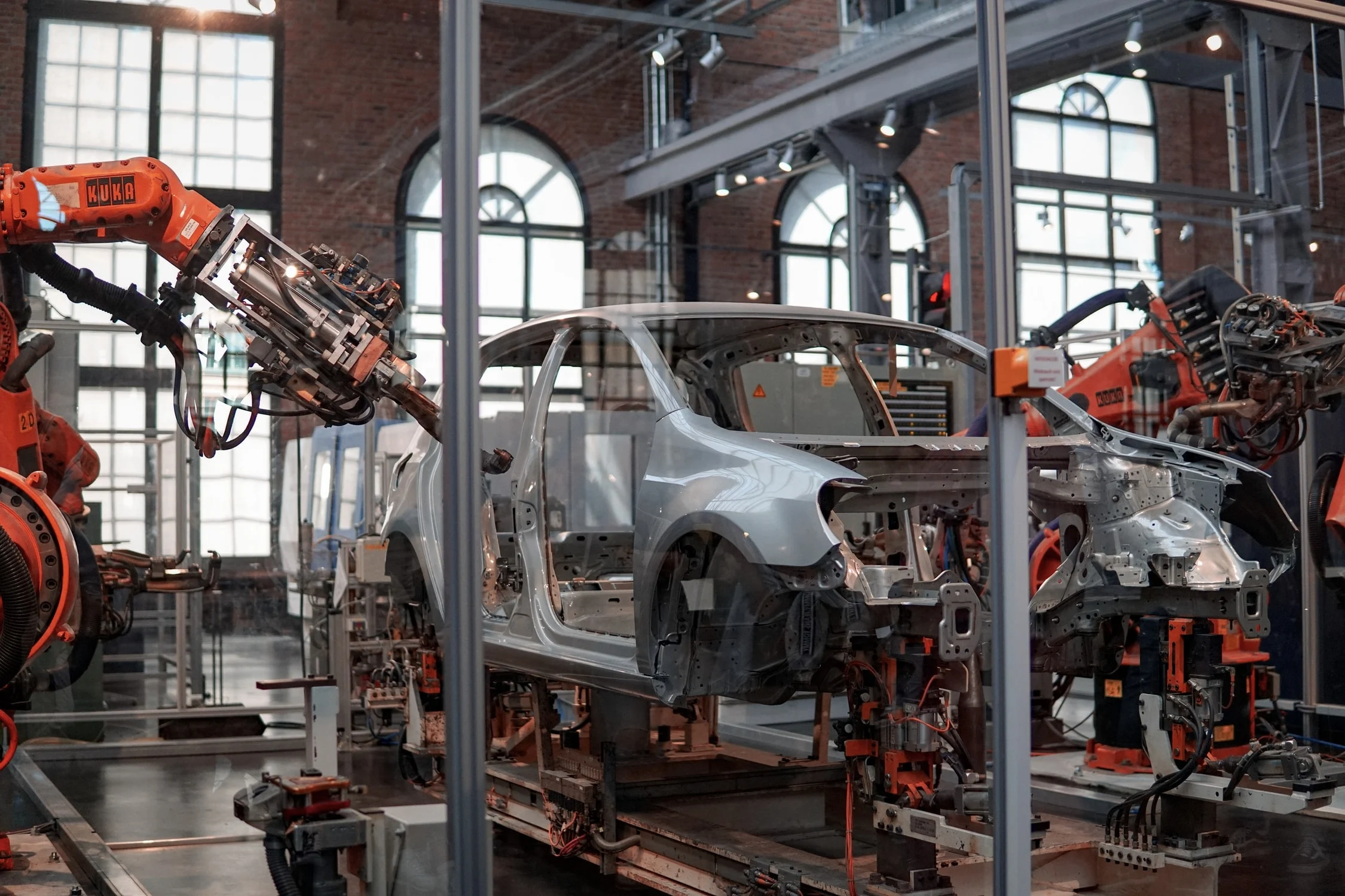 Incito-Manufacturing Automotive manufacturing line with robotic equipment