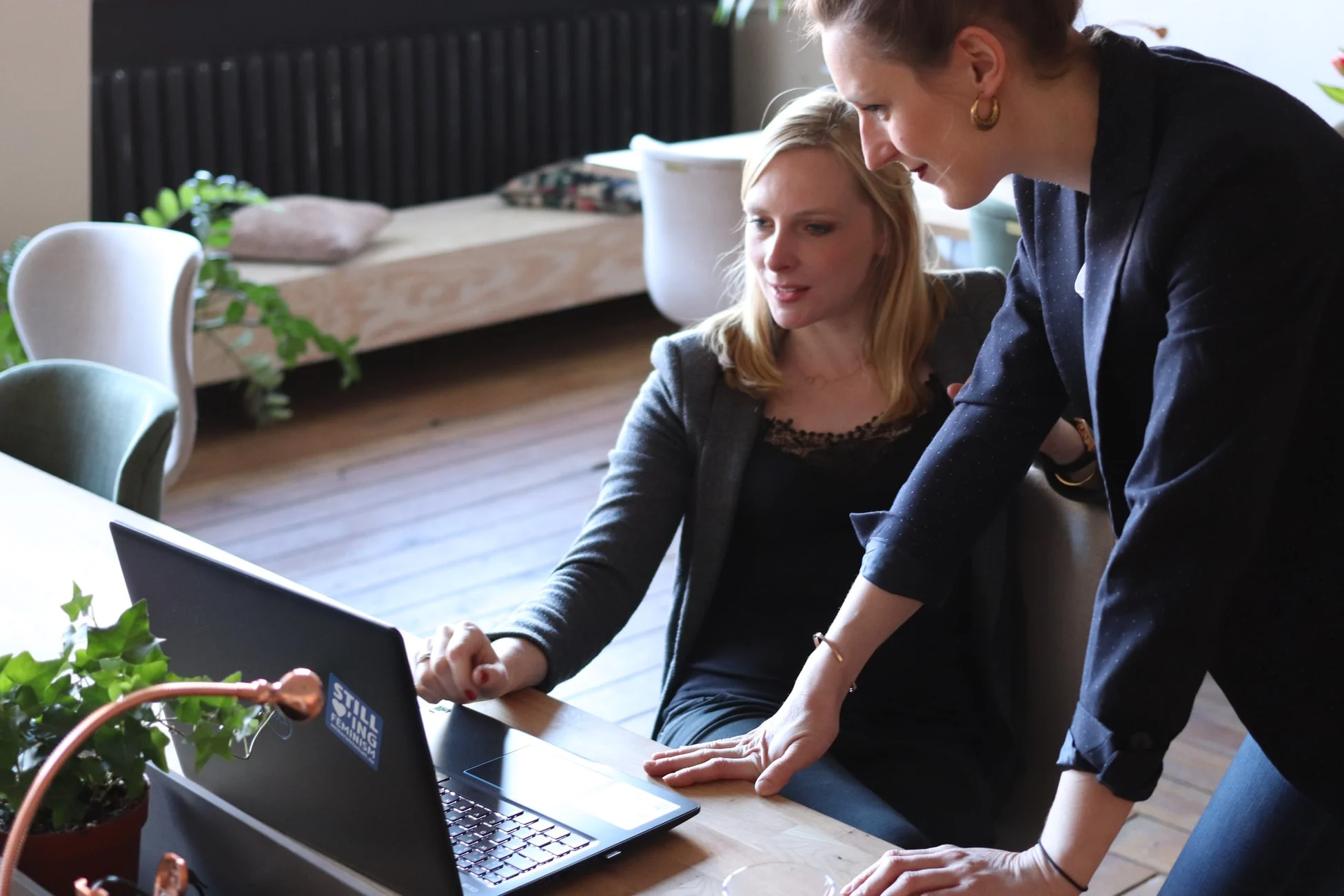 Incito Key Leadership Women Blog Image Two Women Collaborating